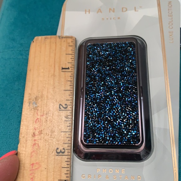 Gorgeous Blue Sparkly Phone Grip & Stand - Picture 7 of 7